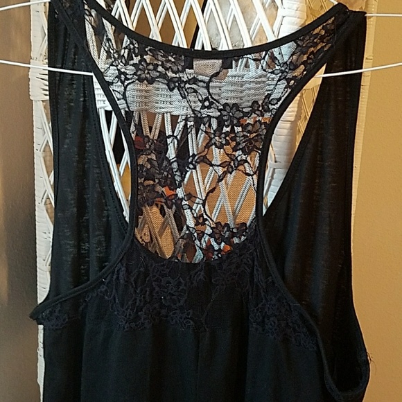 Top - Picture 3 of 4